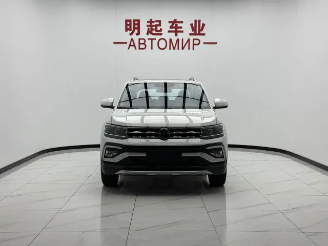 Volkswagen T-Cross — Фото автомобиля 3