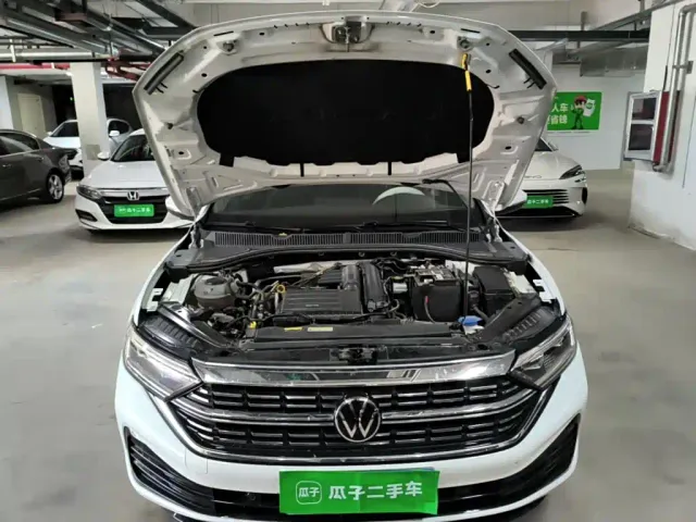 Volkswagen Sagitar — Фото автомобиля 16