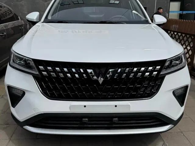 Wuling Xingchi — Фото автомобиля 2