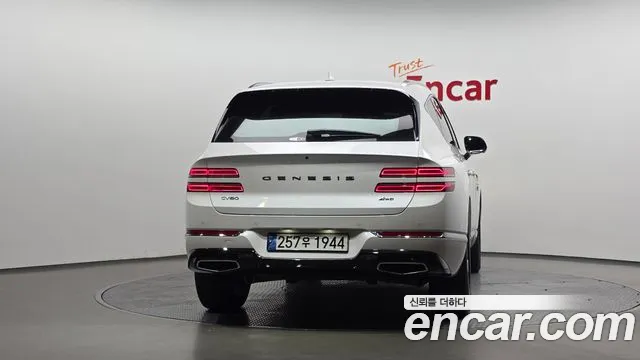 Genesis GV80 2.5T Бензин AWD — Фото автомобиля 4