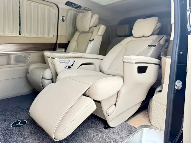 Mercedes-Benz V-Class — Фото автомобиля 25