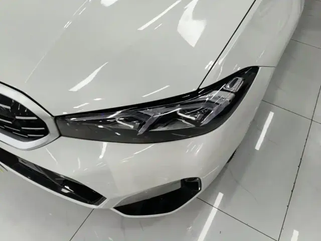 BMW 3 Series — Фото автомобиля 23