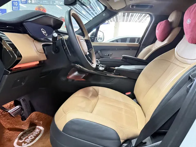 Land Rover Range Rover Sport — Фото автомобиля 5
