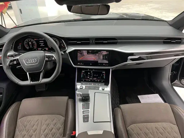 Audi A7L — Фото автомобиля 11