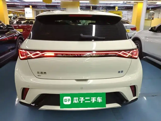 BYD Dolphin — Фото автомобиля 5