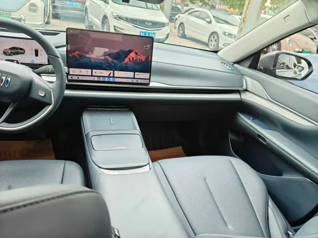 Buick Electra L7 — Фото автомобиля 4
