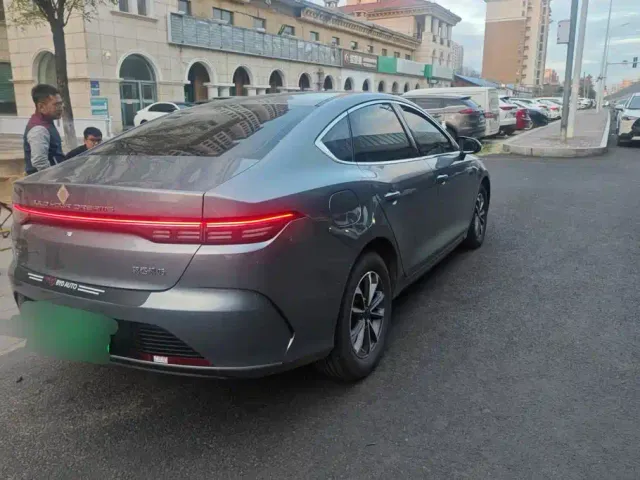 BYD Destroyer 05 — Фото автомобиля 3