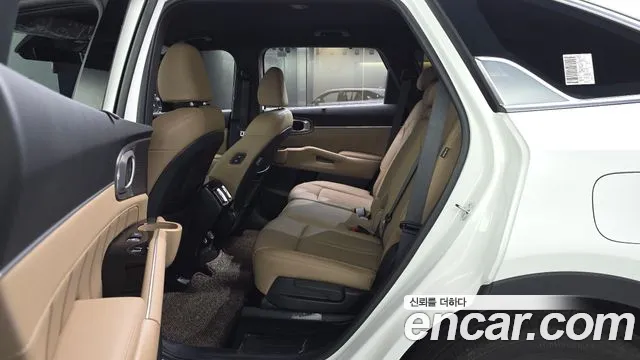 Kia Sorento Новый Sorento 4 поколение Дизель 2.2 2WD — Фото автомобиля 26