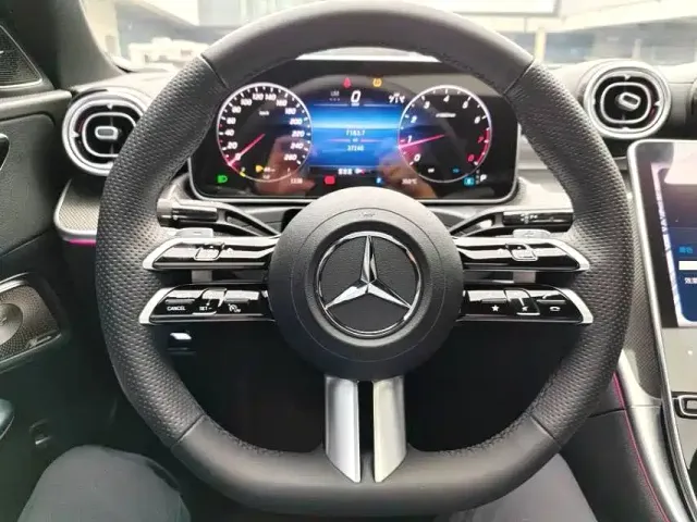 Mercedes-Benz C-Class — Фото автомобиля 8