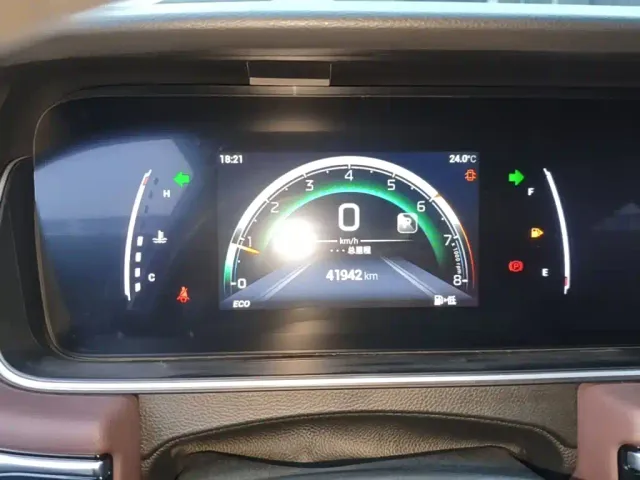 GAC Trumpchi M6 — Фото автомобиля 11
