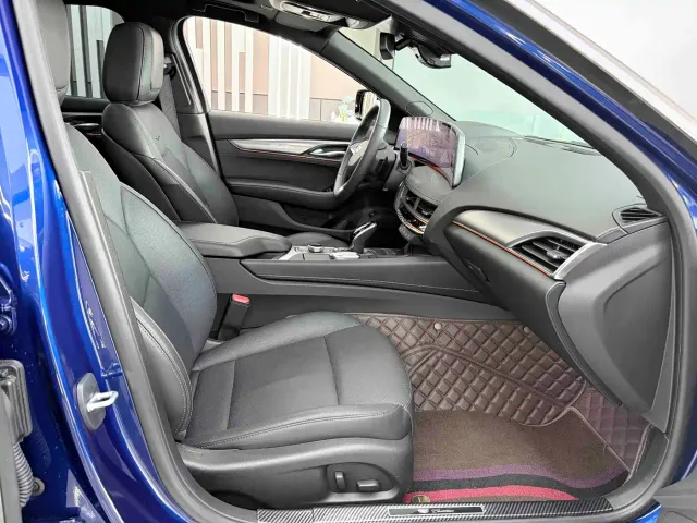 Cadillac CT5 — Фото автомобиля 19