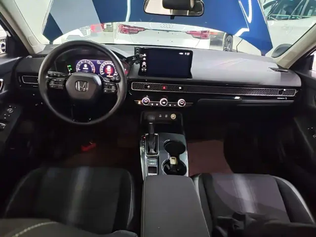 Honda Civic — Фото автомобиля 9