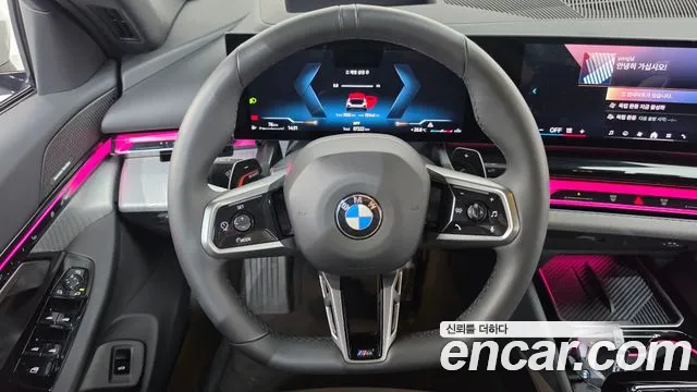BMW 5 Series G60 — Фото автомобиля 14