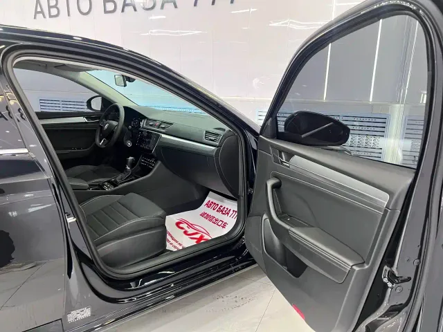 Skoda Superb — Фото автомобиля 18