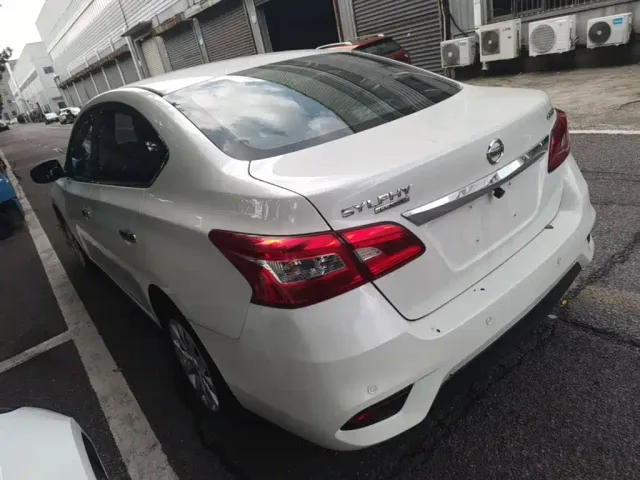 Nissan Sylphy — Фото автомобиля 22