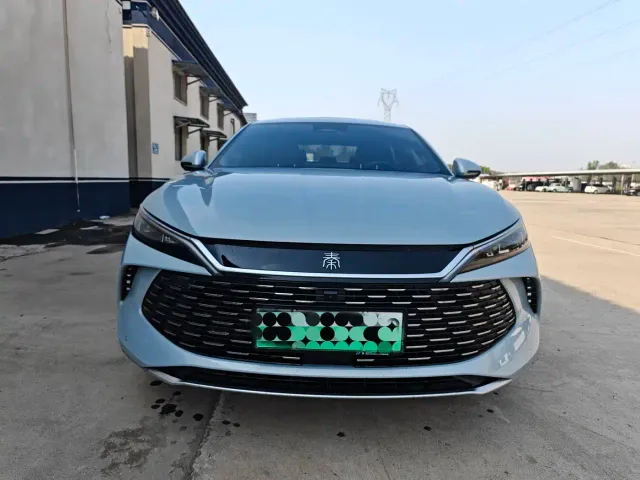 BYD Qin L — Фото автомобиля 2