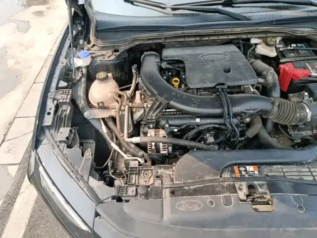 Ford Mondeo — Фото автомобиля 20
