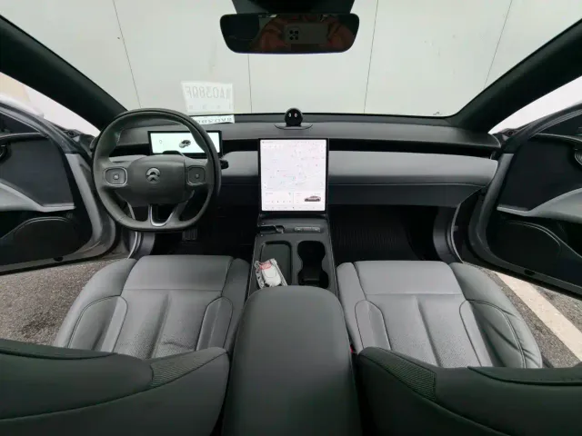 NIO NIO ET5 2022 75kWh — Фото автомобиля 8