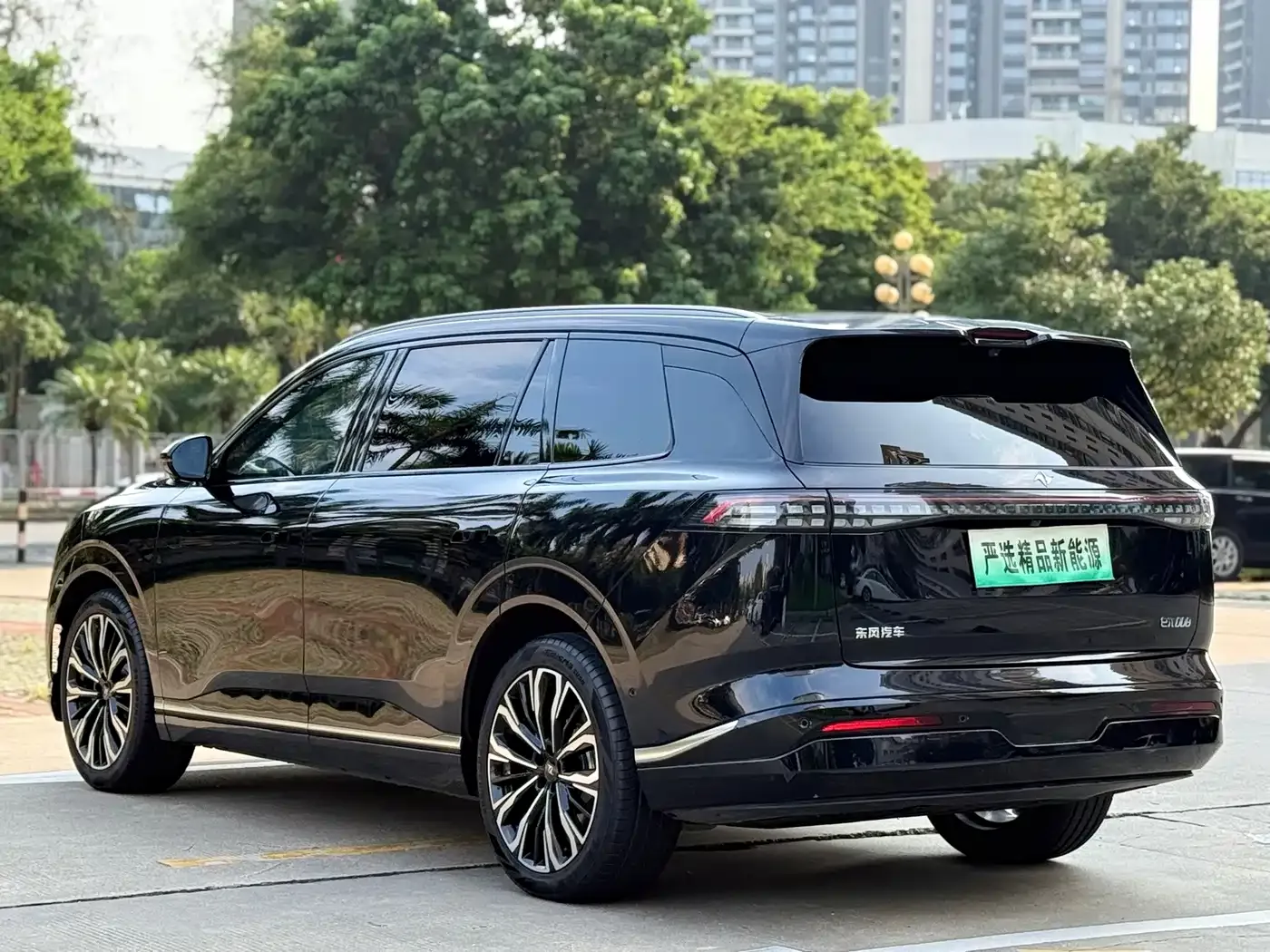 Dongfeng Yipai eπ008 2026 6-seater BEV Family Joy Edition — Фото автомобиля 25