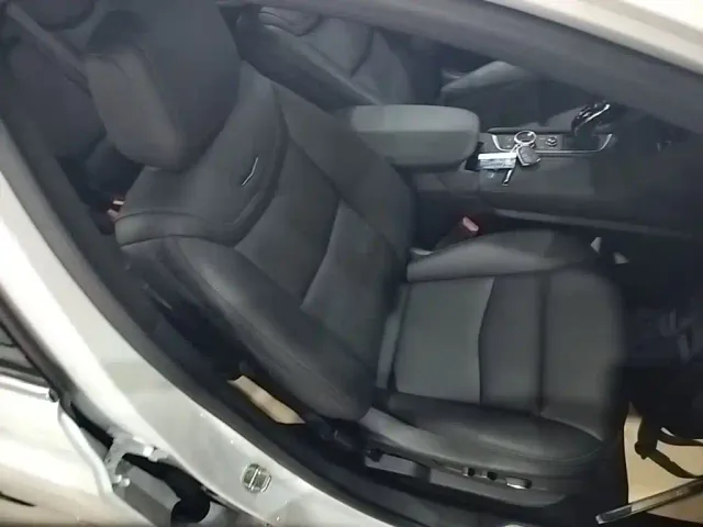 Cadillac XT5 — Фото автомобиля 24