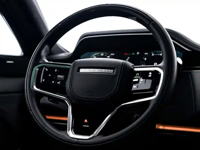 Land Rover Range Rover Sport — Фото автомобиля 15
