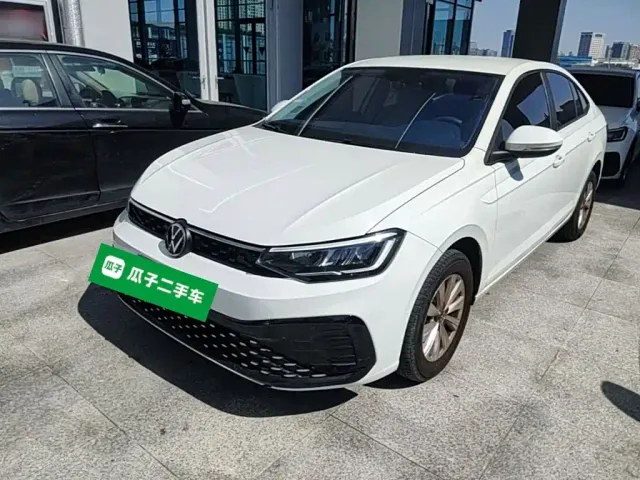 Фотография автомобиля — Volkswagen Lavida
