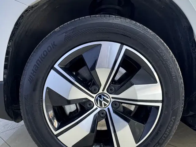 Volkswagen Tharu — Фото автомобиля 24
