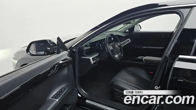 Hyundai Grandeur Grandeur (GN7) 2.5 Бензин 2WD — Фото автомобиля 10