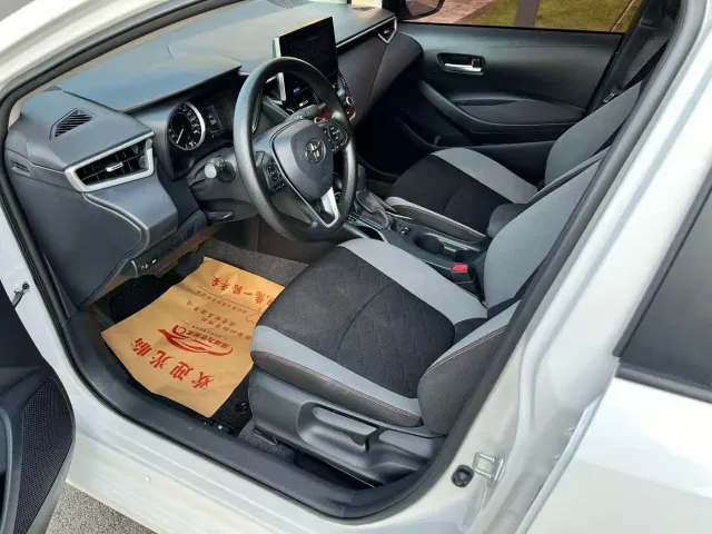 Toyota Corolla — Фото автомобиля 4