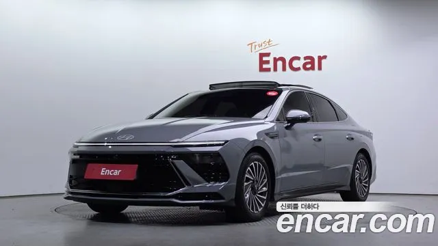 Фотография автомобиля — Hyundai Sonata