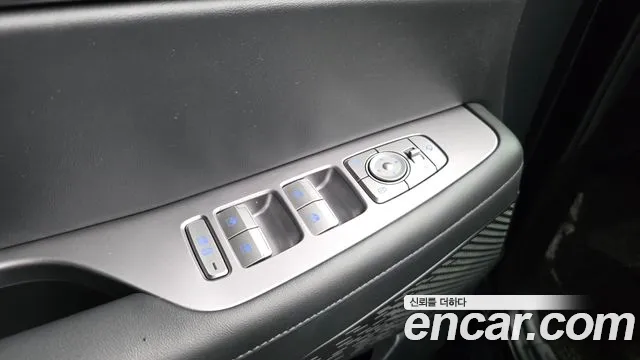 Hyundai Palisade Palisade Дизель 2.2 2WD — Фото автомобиля 27