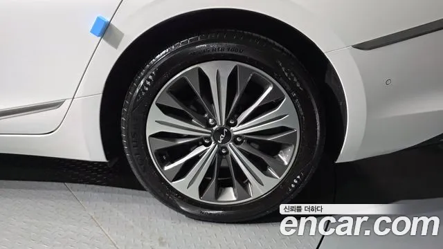 Kia K8 Noblesse — Фото автомобиля 19