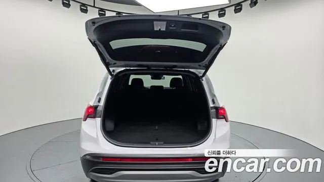 Hyundai Santafe Новый Santa Fe Бензин 2.5T 2WD — Фото автомобиля 18