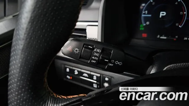 KG_Mobility_Ssangyong Rexton Новый Rexton Sport Khan Дизель 2.2 4WD — Фото автомобиля 14