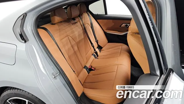 BMW 3 Series G20 — Фото автомобиля 17