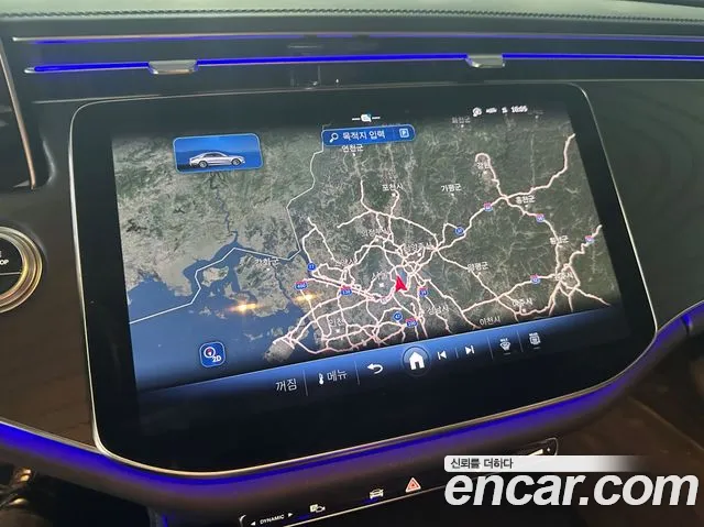 Mercedes-Benz E-Class — Фото автомобиля 16