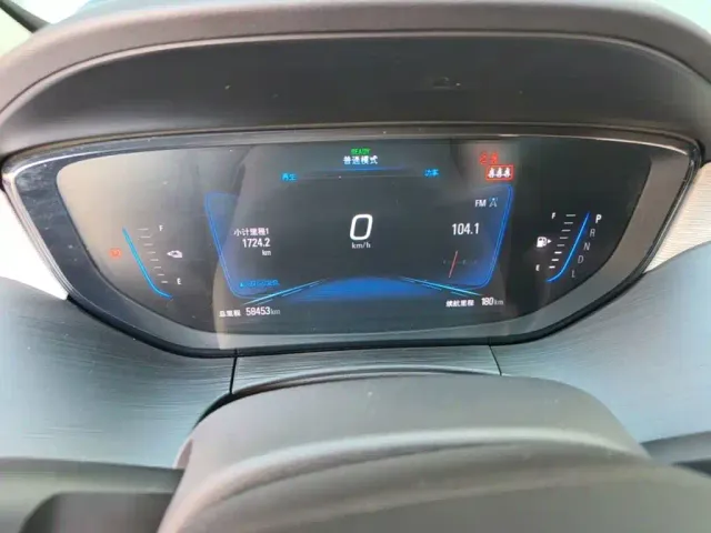 Buick Velite 6 — Фото автомобиля 11