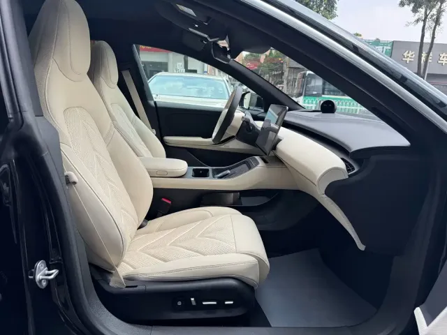 Nio ET5 Touring — Фото автомобиля 17