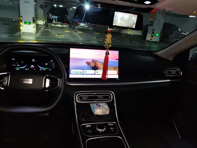 Geely Galaxy Stellar 6 — Фото автомобиля 13