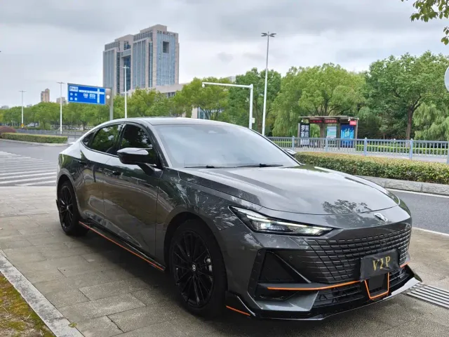 Changan UNI-V — Фото автомобиля 3