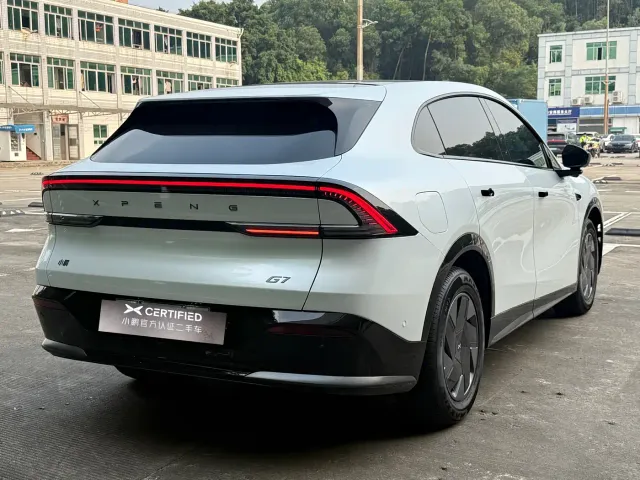 Xpeng G7 — Фото автомобиля 12