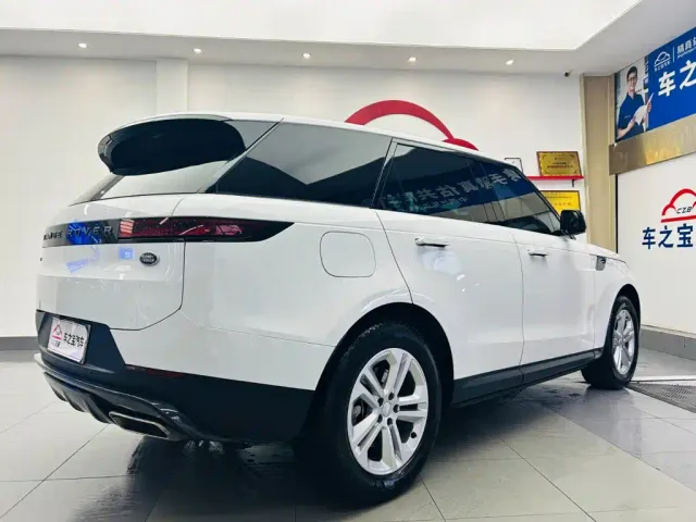 Land Rover Range Rover Sport — Фото автомобиля 5