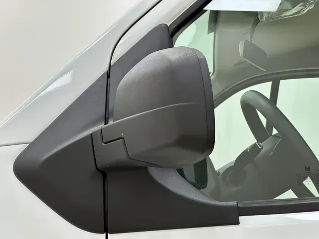 JMC E-Fushun — Фото автомобиля 11