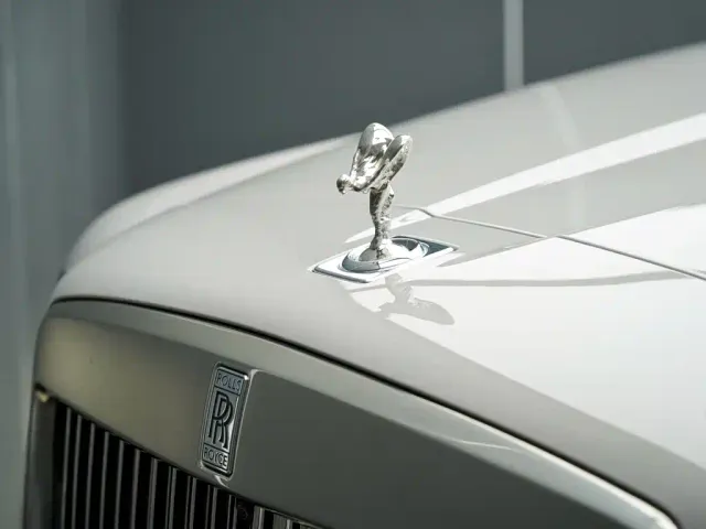Rolls-Royce Cullinan — Фото автомобиля 6