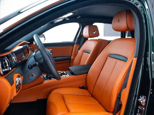 Rolls-Royce Ghost — Фото автомобиля 9