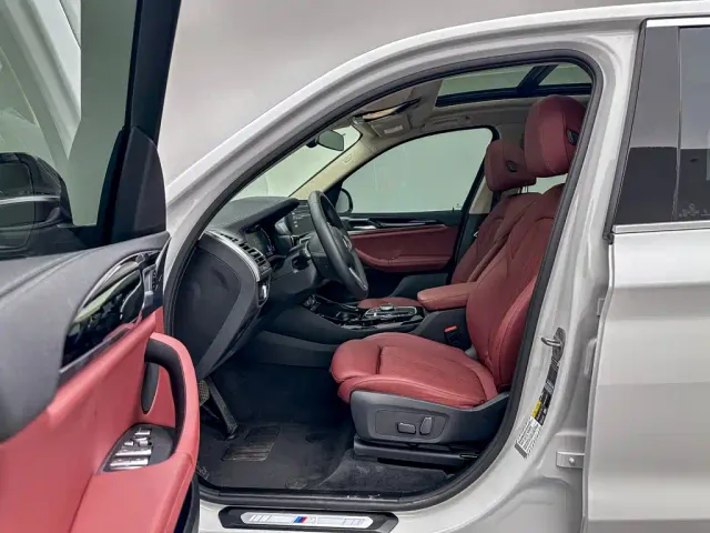 BMW BMW iX3 2024 Leading Edition — Фото автомобиля 9