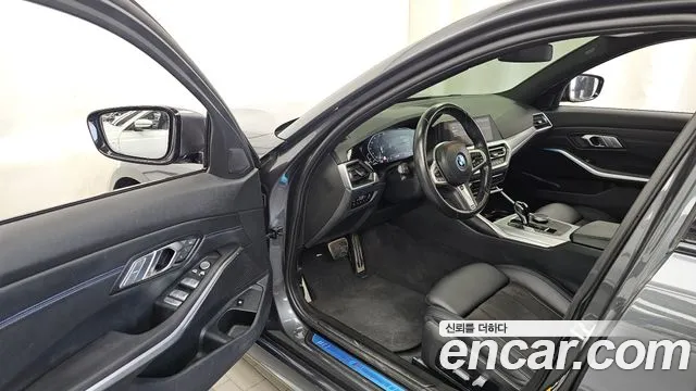 BMW 3-Series 3 серия (G20) — Фото автомобиля 10