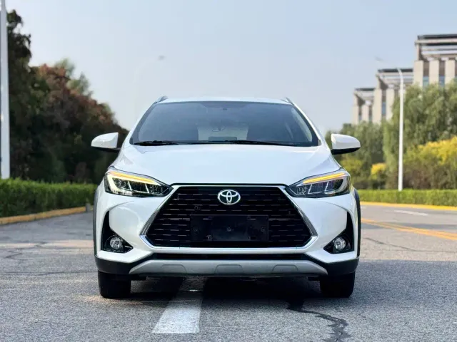 Toyota YARiS L Zhi Xuan — Фото автомобиля 2