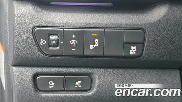 Kia Niro — Фото автомобиля 13