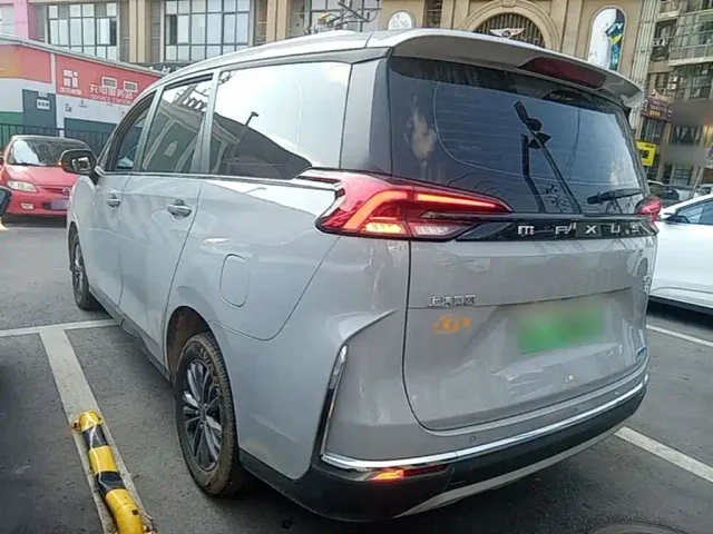 Maxus G50 PHEV — Фото автомобиля 4